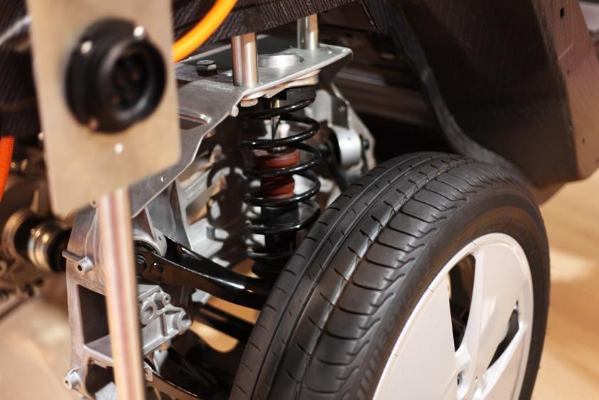 Are you Wondering What are the Signs of Bad Shocks and Struts?